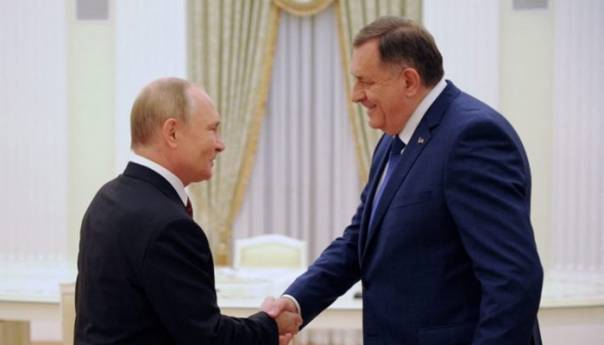 Dodik putin