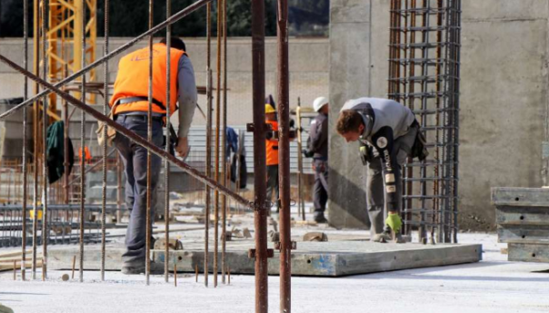 Manjak radne snage radnici masovno odlaze iz hrvatske odose 64731e04eb894