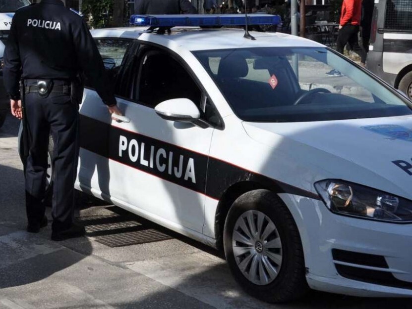 Policija