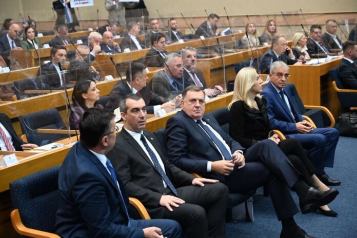 Sjednica nsrs 21032023 08a97d8f5aa00f277e0d8928696d4dc9 696x464