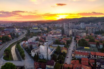 Tuzla 427x285 Tuzla ba