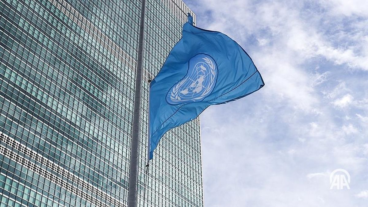 Un